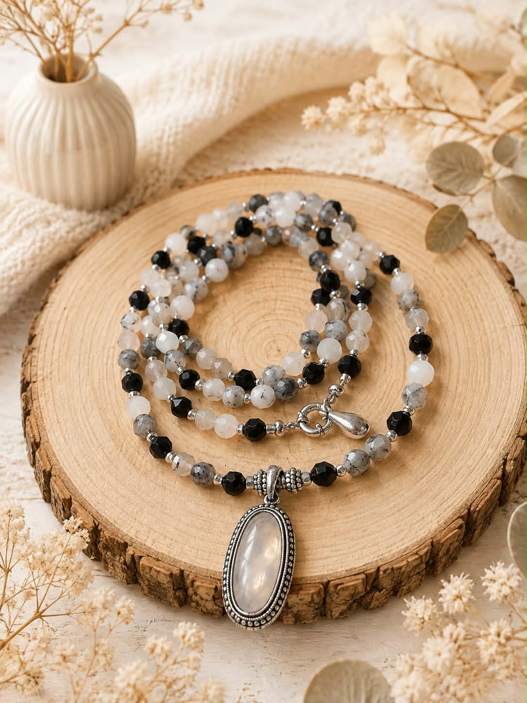 Collier Mâlâ "Egide Cristalline" – Quartz Tourmaline, Obsidienne noire et Cristal de Roche