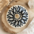 Porte encens en céramique peint à la main pour Palo Santo, cônes d'encens, ou bougie.