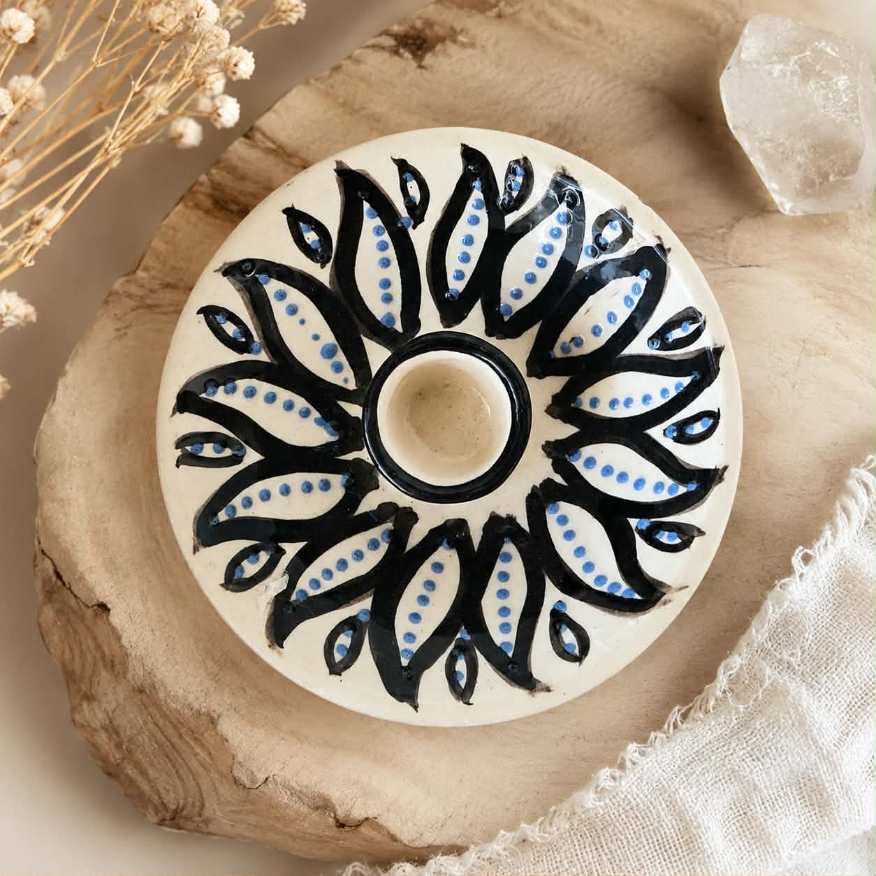 Porte encens en céramique peint à la main pour Palo Santo, cônes d'encens, ou bougie.